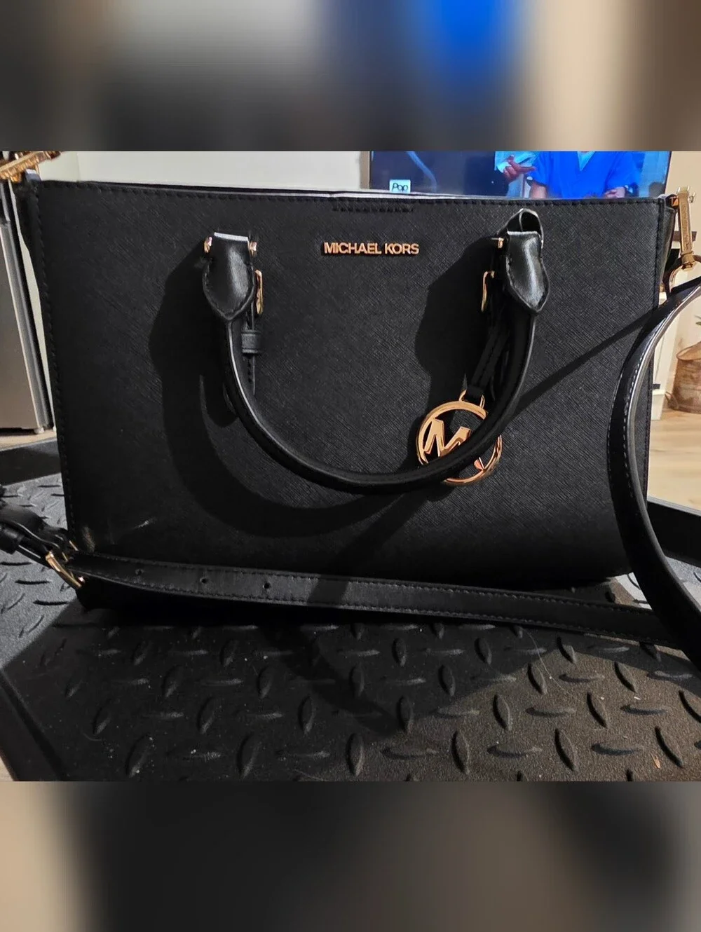 NWOT Michael Kors Black Saffiano Leather Tote with Gold Hardware